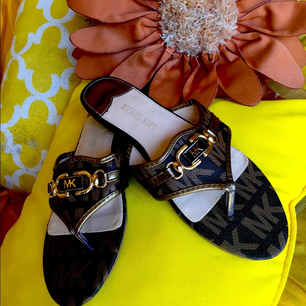 Micheal Kors Sandal